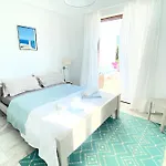 Svolis Beachhouse - Set In A Beautiful Bay *