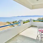 Svolis Beachhouse - Set In A Beautiful Bay Σπίτι διακοπών Κάρυστος